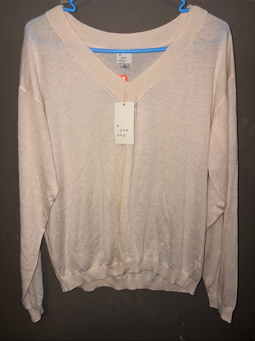 a new day Lightweight V-Neck Sweater in Pale Beige